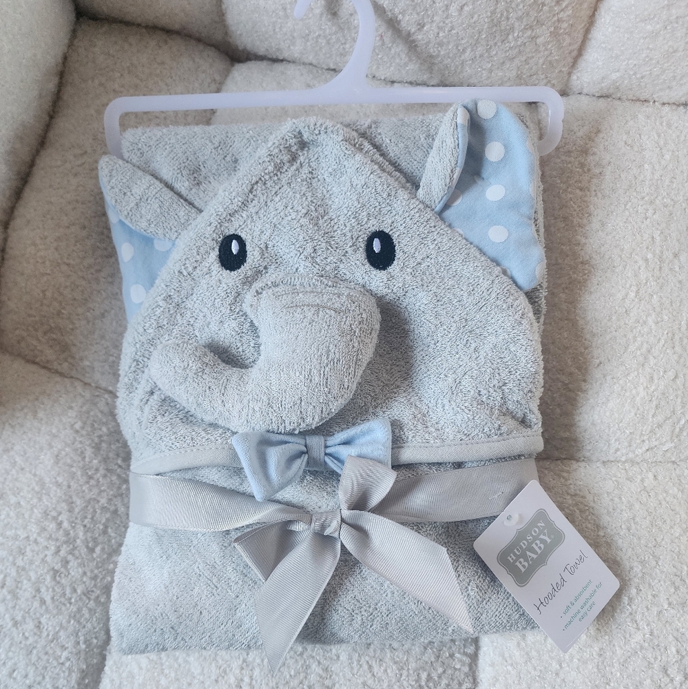 Hudson Baby Blue and Gray Elephant Hooded Towel